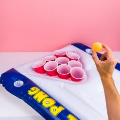 Ditverzinjeniet Drankspelletjes|Beer pong luchtbed + 20 bekers en 2 ballen