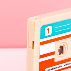 Ditverzinjeniet Retro|Cassettebandje kaarthouder