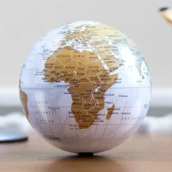 Ditverzinjeniet Reizen|Draaiende Wereldbol