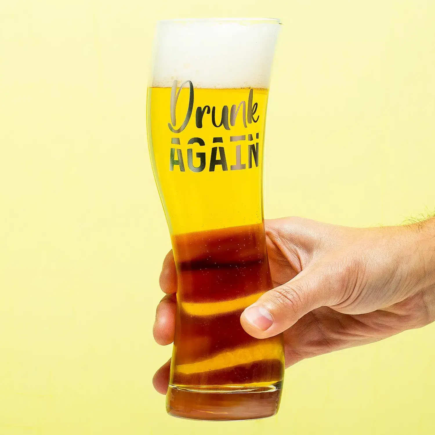 Ditverzinjeniet Mokken & Glazen|Borrelen|Drunk Again scheef bierglas