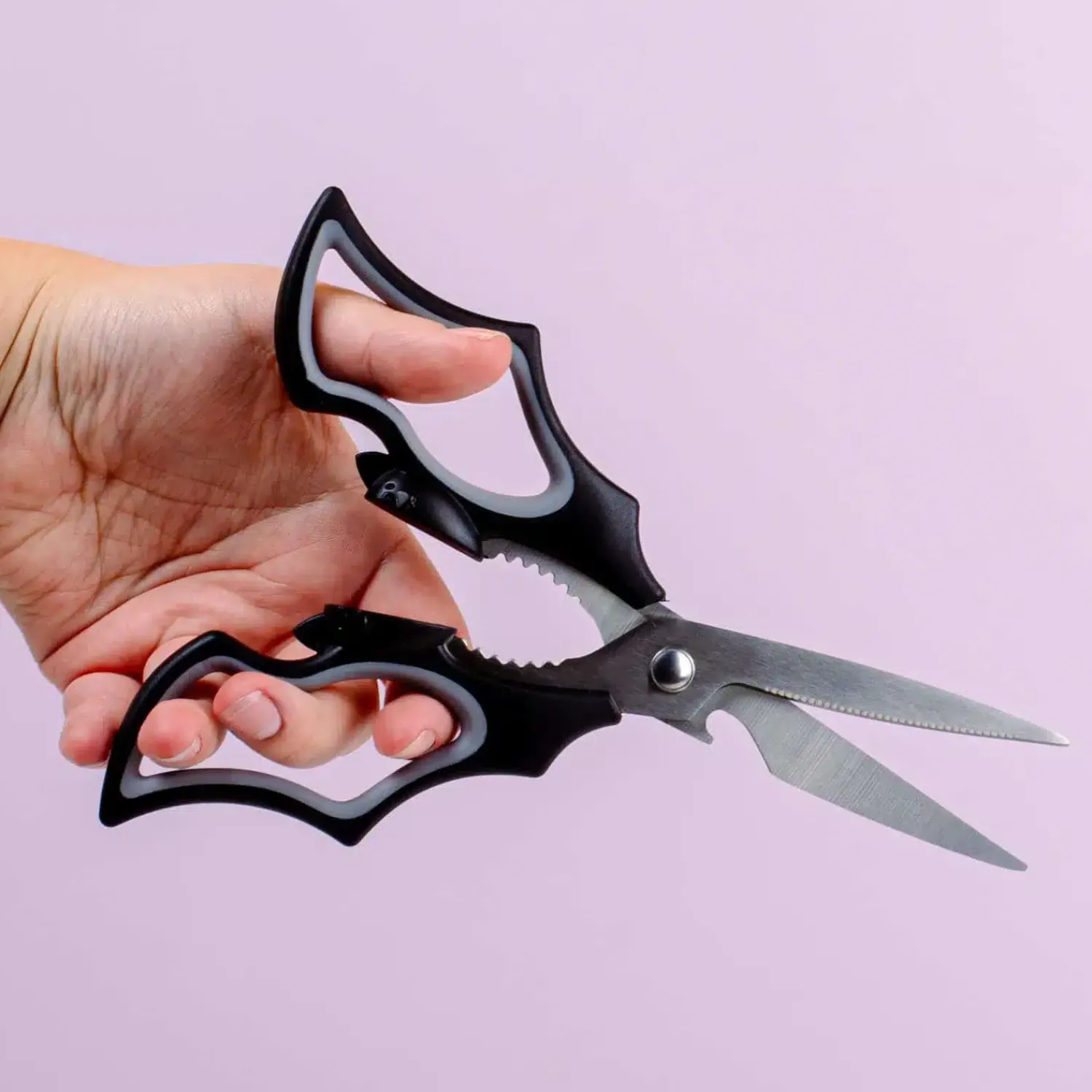 Ditverzinjeniet Flesopeners|Elizabat vleermuis schaar