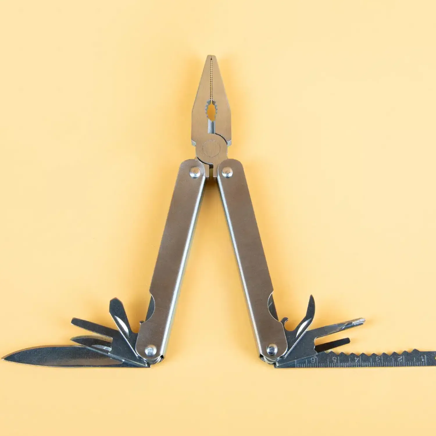 Ditverzinjeniet Multitools|Heupflacon en multitool set