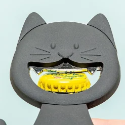 Ditverzinjeniet Flesopeners|Kat magnetische flesopener