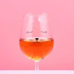 Ditverzinjeniet Mokken & Glazen|Kat wijnglas