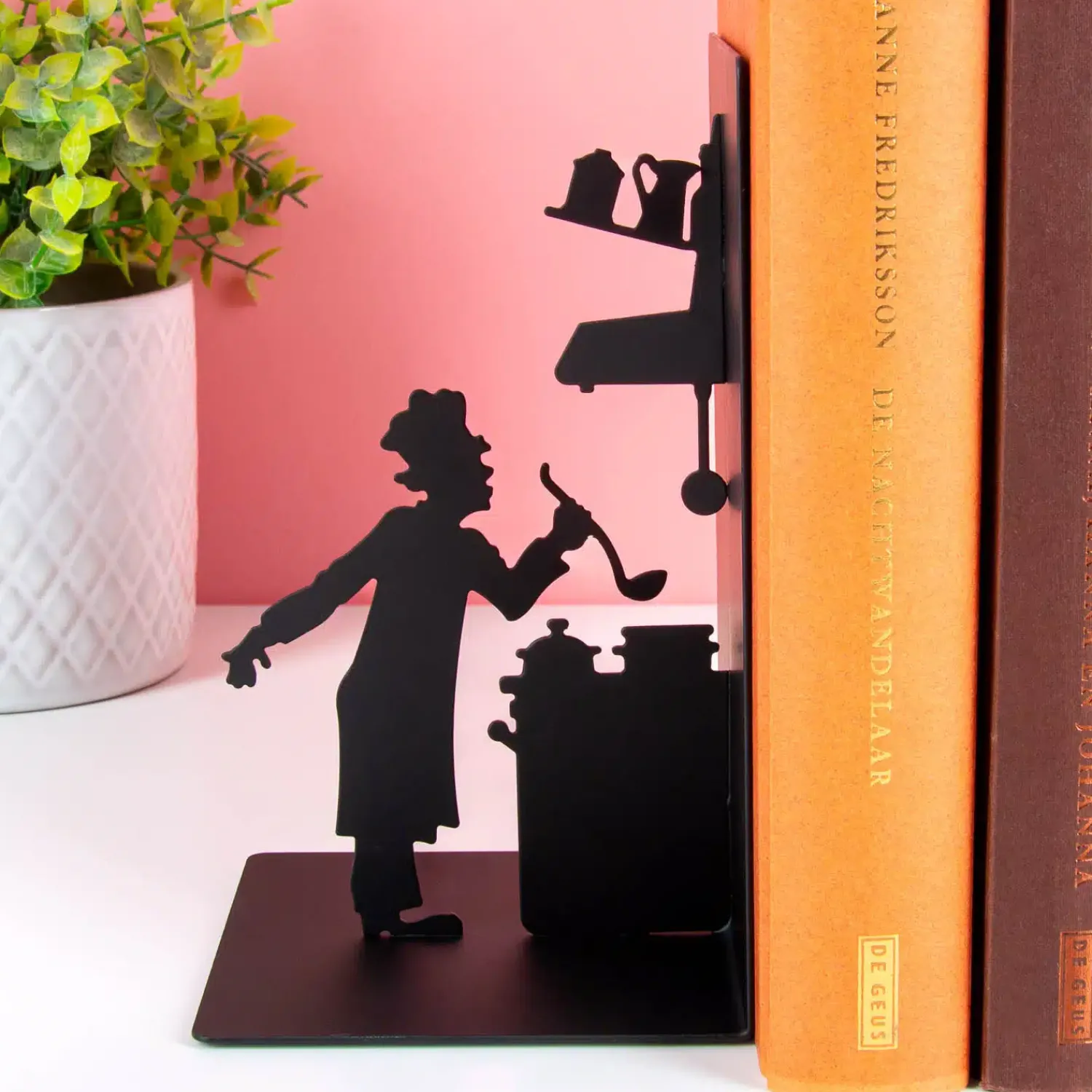 Ditverzinjeniet Boekensteunen|Le Chef Boekensteun