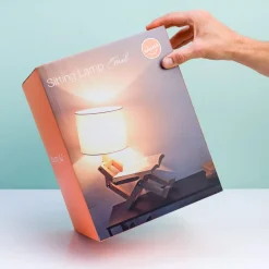 Ditverzinjeniet Verlichting|Mens houten tafellamp