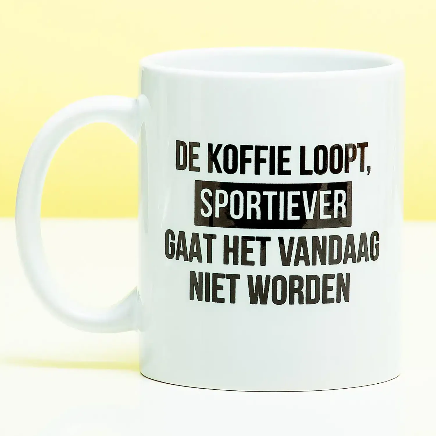 Ditverzinjeniet Mokken & Glazen|Mok De koffie loopt