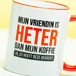 Ditverzinjeniet Mokken & Glazen|Borrelen|Mok Mijn vriendin is heter dan mijn koffie