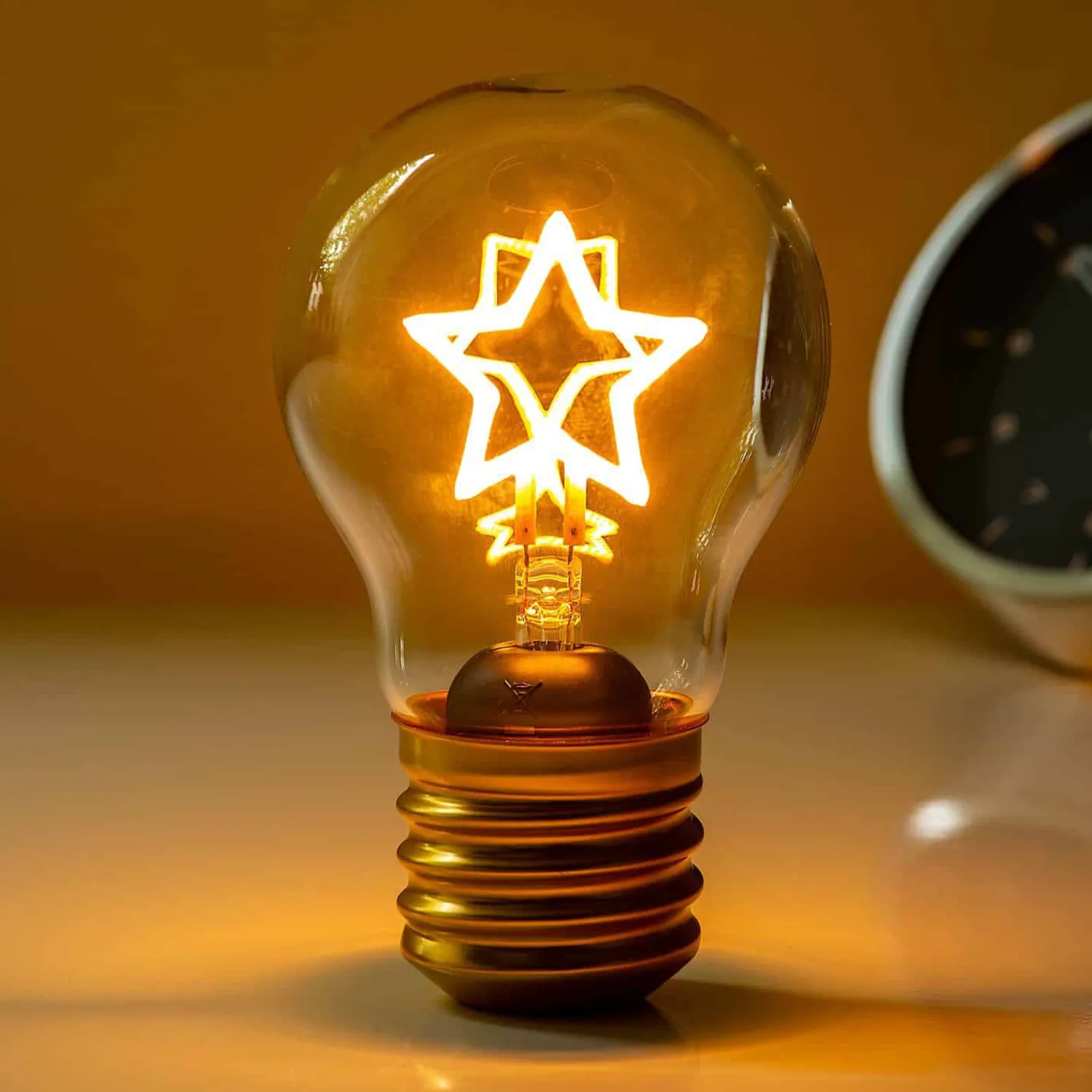 Ditverzinjeniet Verlichting|Oplaadbare LED filament lamp