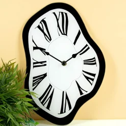 Ditverzinjeniet Klokken En Wekkers|Smeltende wandklok